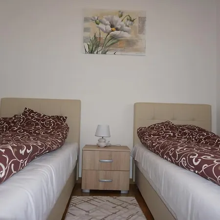3 * Sarajevo